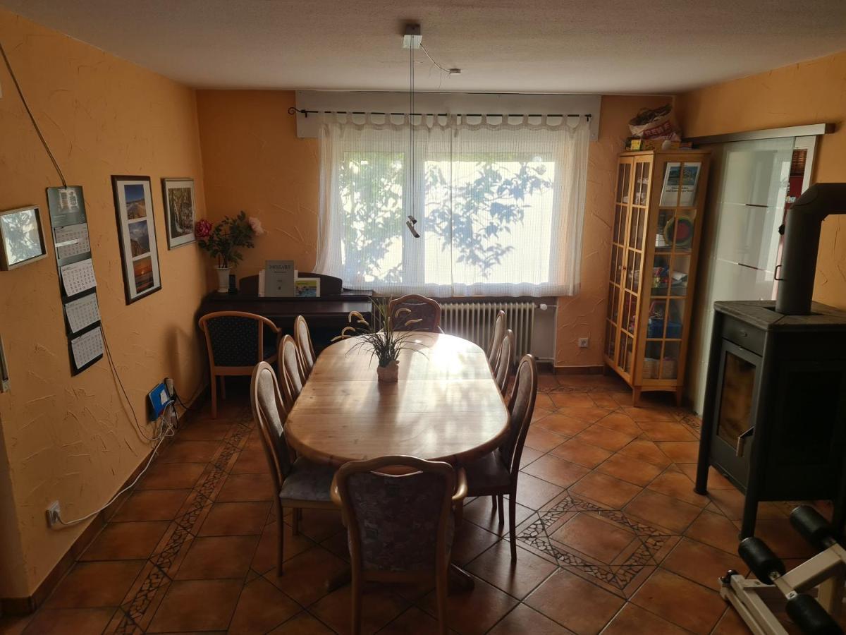 Privat bewohntes Haus ZUR ALLEINNUTZUNG mit Garten und Terrasse - im Kurort Bad Salzuflen Exterior foto