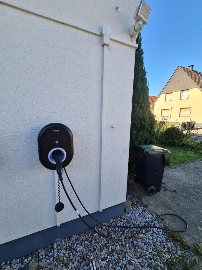 Privat bewohntes Haus ZUR ALLEINNUTZUNG mit Garten und Terrasse - im Kurort Bad Salzuflen Exterior foto